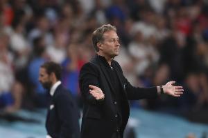 尤尔曼：希克是否首发复出待定，球队全力以赴德国杯专注晋级