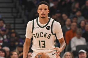 这是谁的部将？罗林斯狂砍32分8助掀翻旧主勇士 得分连创生涯新高