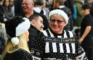 球迷协会炮轰英超：节礼日就一场曼联vs纽卡，赛程安排荒谬！