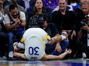 送温暖！步行者此前5战全败 勇士送其赛季首胜