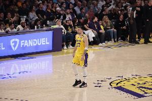 小里弗斯：东契奇能带几乎任何球队争冠 他去篮网都能进季后赛