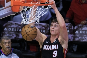 斯波：拉松先发的阵容更具活力 有时需要调整首发发挥球队全面性